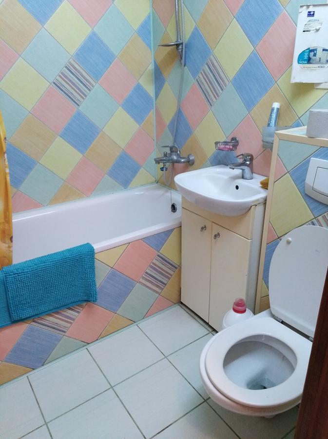 Apartment On Voli Avenue 21 ลุตสกาย ภายนอก รูปภาพ